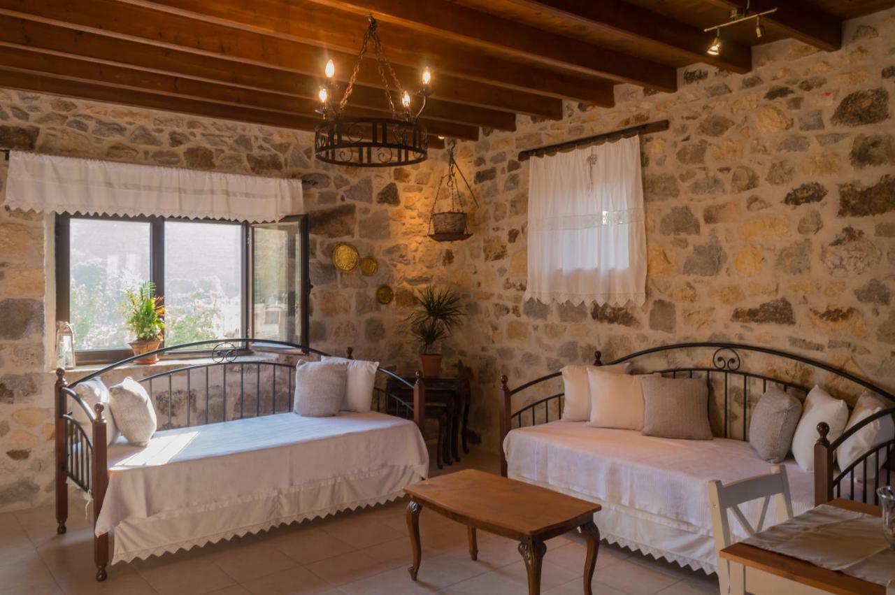 Villa Chris House Sapsila Esterno foto