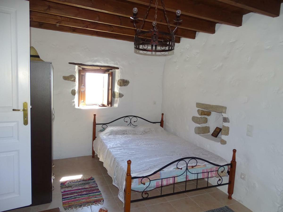 Villa Chris House Sapsila Esterno foto